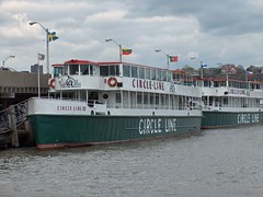 Circle Line cruise ship