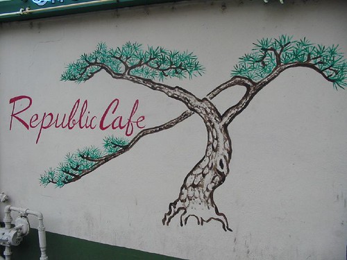 republic cafe tree