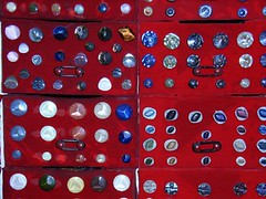 ... and button drawers in red